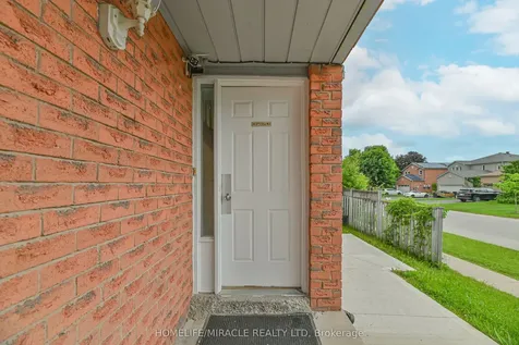 40 Blair Crescent Barrie ON L4M 5Y6