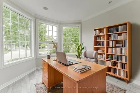 35 Birkhall Place Barrie ON L4N 0K5