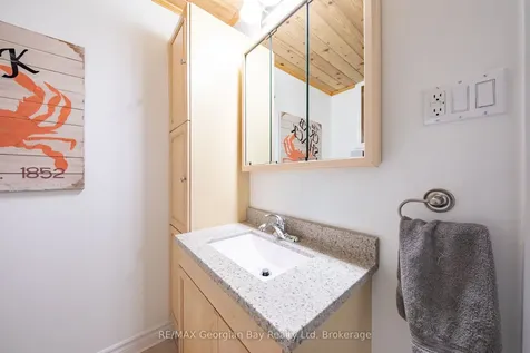 160 Griffin Street Midland ON L4R 5A7