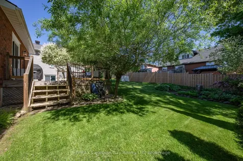 160 Griffin Street Midland ON L4R 5A7