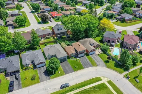 160 Griffin Street Midland ON L4R 5A7
