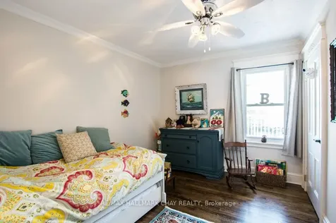 36 Shanty Bay Road Barrie ON L4M 1C8