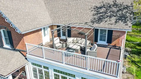 36 Shanty Bay Road Barrie ON L4M 1C8