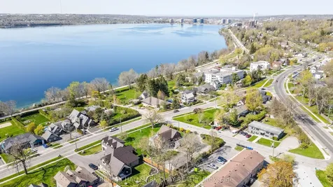 36 Shanty Bay Road Barrie ON L4M 1C8