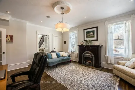 36 Shanty Bay Road Barrie ON L4M 1C8