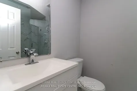 25 Meadowlark Road Barrie ON L4M 6C8