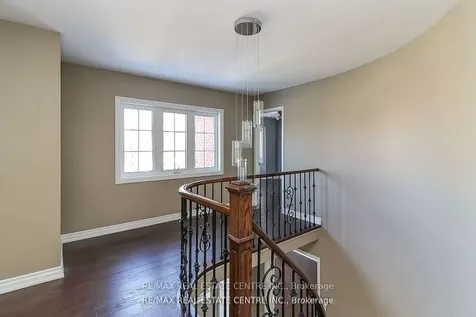 25 Meadowlark Road Barrie ON L4M 6C8