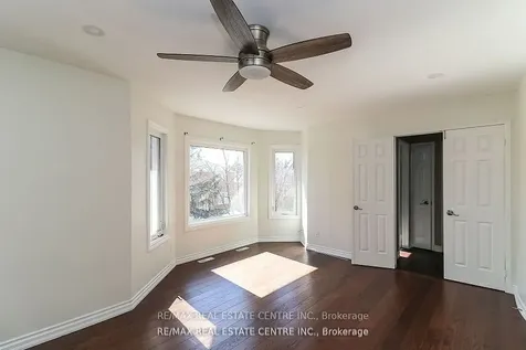 25 Meadowlark Road Barrie ON L4M 6C8