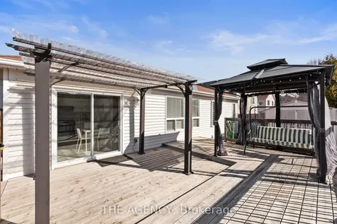 22 Herrell Avenue Barrie ON L4N 6T5