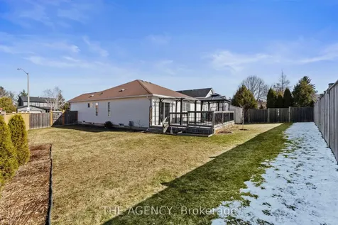 22 Herrell Avenue Barrie ON L4N 6T5