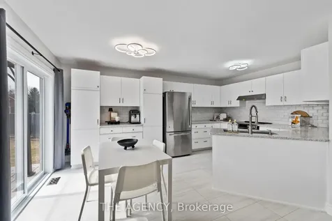 22 Herrell Avenue Barrie ON L4N 6T5