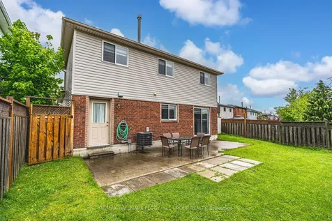 56 Rundle Crescent Barrie ON L4N 8E6