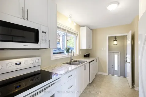 90 Johnson Street Barrie ON L4M 4R3