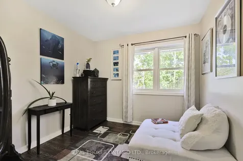 90 Johnson Street Barrie ON L4M 4R3