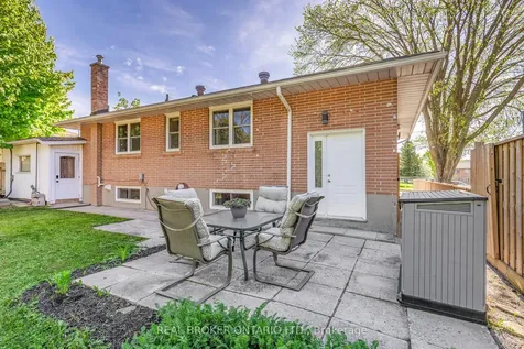 90 Johnson Street Barrie ON L4M 4R3