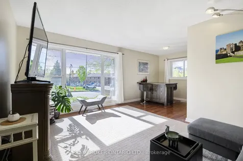 90 Johnson Street Barrie ON L4M 4R3