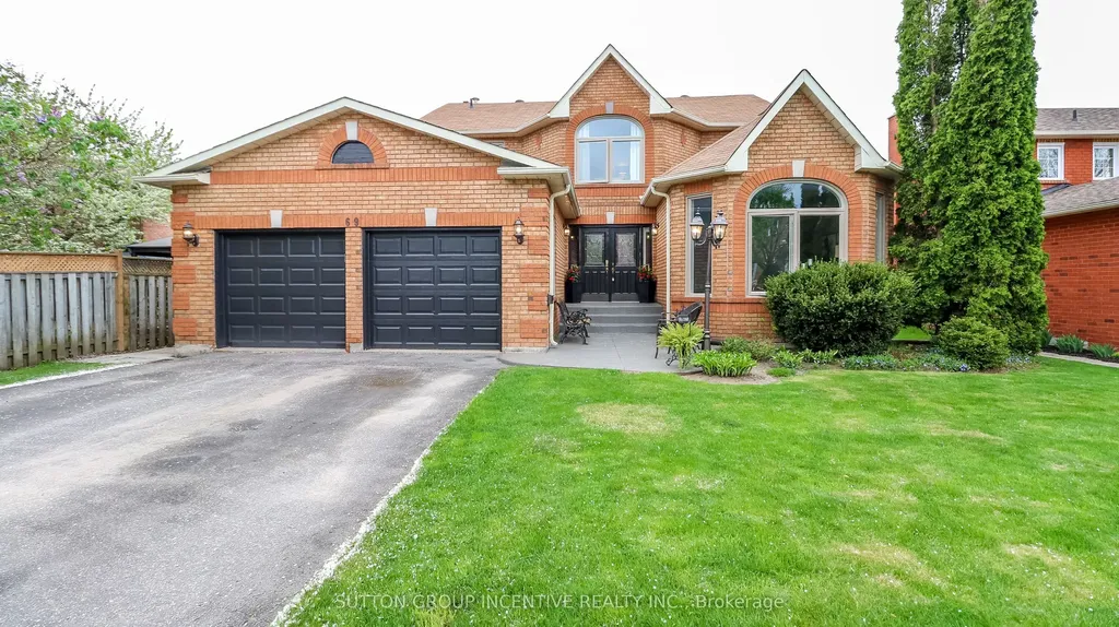 69 Brushwood Crescent Barrie ON L4N 7G6