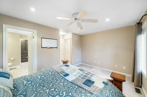 16 Player Drive Barrie ON L4M 6W1