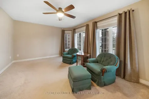 16 Player Drive Barrie ON L4M 6W1