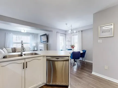 98 Hawthorne Crescent Barrie ON L4N 9Y9