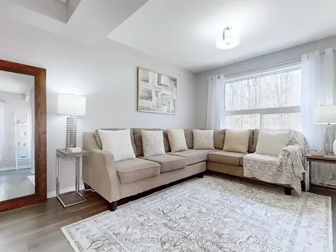 98 Hawthorne Crescent Barrie ON L4N 9Y9