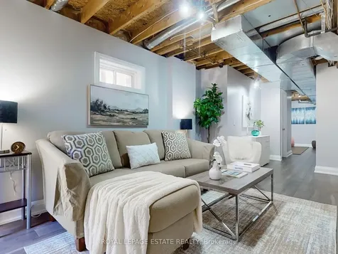 98 Hawthorne Crescent Barrie ON L4N 9Y9