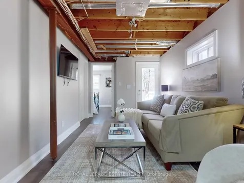 98 Hawthorne Crescent Barrie ON L4N 9Y9