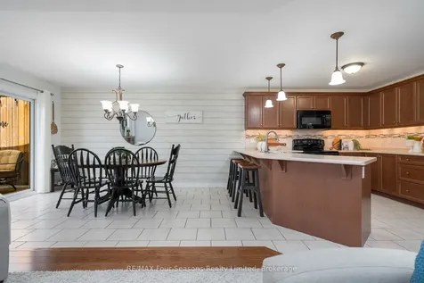 234 Dominion Drive Clearview ON L0M 1S0