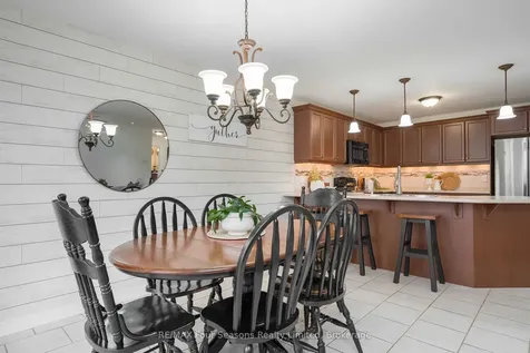 234 Dominion Drive Clearview ON L0M 1S0