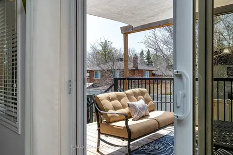 234 Dominion Drive Clearview ON L0M 1S0