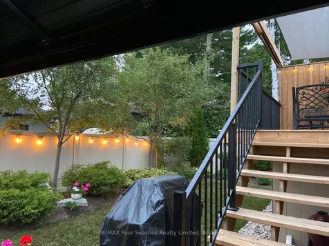 234 Dominion Drive Clearview ON L0M 1S0