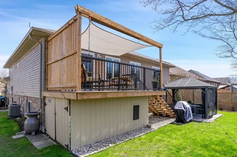 234 Dominion Drive Clearview ON L0M 1S0