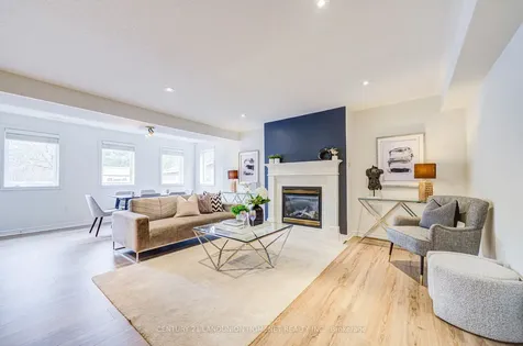 6 Callaway Court Barrie ON L4M 6V7