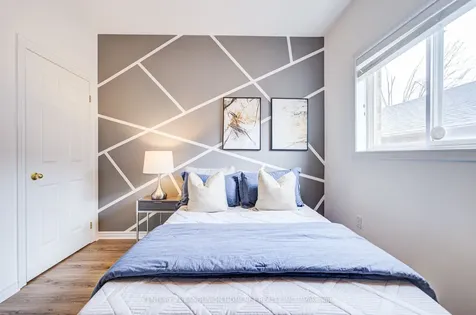 6 Callaway Court Barrie ON L4M 6V7