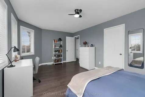 20 Bear Creek Drive Barrie ON L4N 9M6