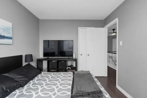 20 Bear Creek Drive Barrie ON L4N 9M6