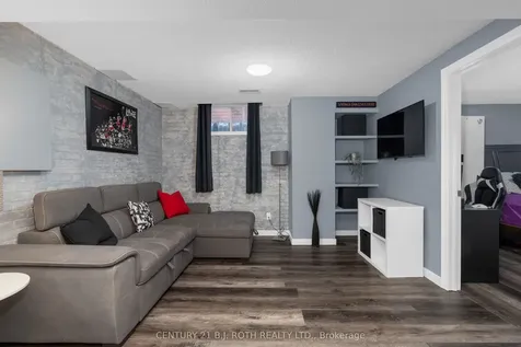 20 Bear Creek Drive Barrie ON L4N 9M6