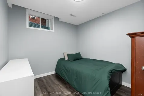 20 Bear Creek Drive Barrie ON L4N 9M6