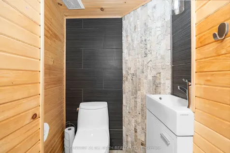 20 Bear Creek Drive Barrie ON L4N 9M6