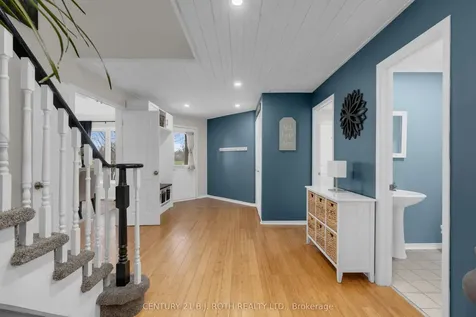 20 Bear Creek Drive Barrie ON L4N 9M6