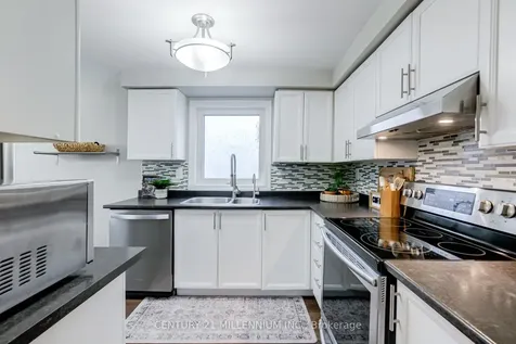 54 Arthur Avenue Barrie ON L4M 6H5