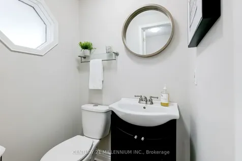 54 Arthur Avenue Barrie ON L4M 6H5