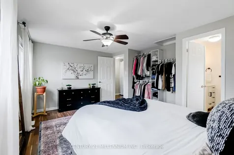 54 Arthur Avenue Barrie ON L4M 6H5