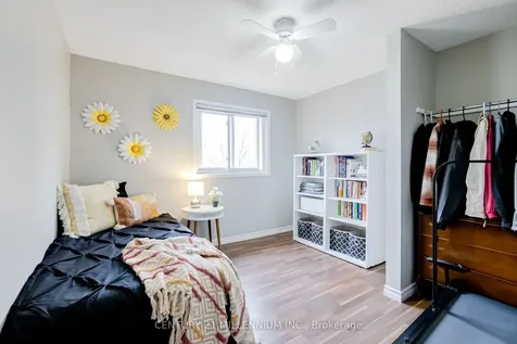 54 Arthur Avenue Barrie ON L4M 6H5