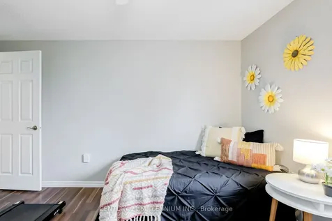 54 Arthur Avenue Barrie ON L4M 6H5