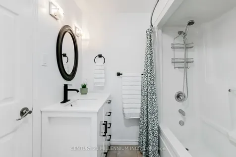 54 Arthur Avenue Barrie ON L4M 6H5