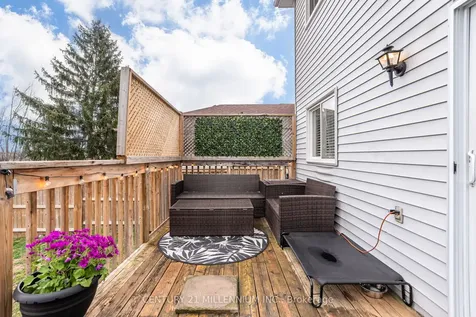 54 Arthur Avenue Barrie ON L4M 6H5