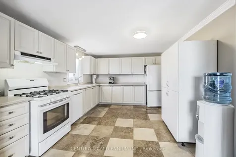 7 Coles Street Barrie ON L4N 5W5