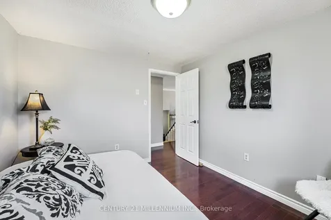 7 Coles Street Barrie ON L4N 5W5