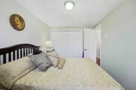 7 Coles Street Barrie ON L4N 5W5